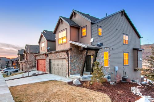 Park City Vacation Rentals, Condo Rentals | Vacasa