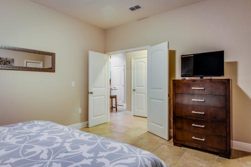 Solterra Sunsets -  Vacation Rental - Photo 19