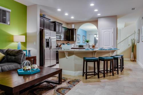 Solterra Sunsets -  Vacation Rental - Photo 5