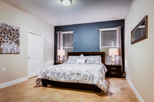 Solterra Sunsets -  Vacation Rental - Photo 18