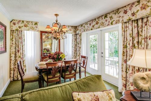 Reunion Getaway -  Vacation Rental - Photo 30