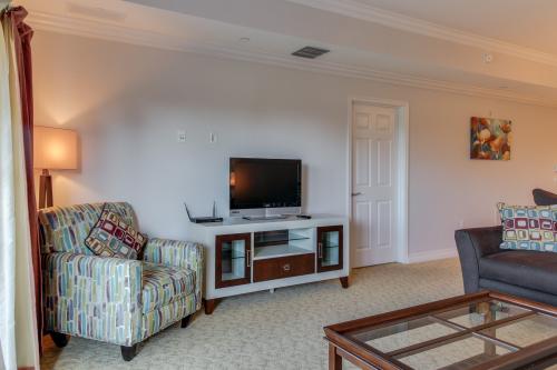 Reunion  Sunset -  Vacation Rental - Photo 32