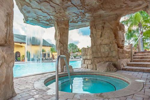 Paradise Found I -  Vacation Rental - Photo 42