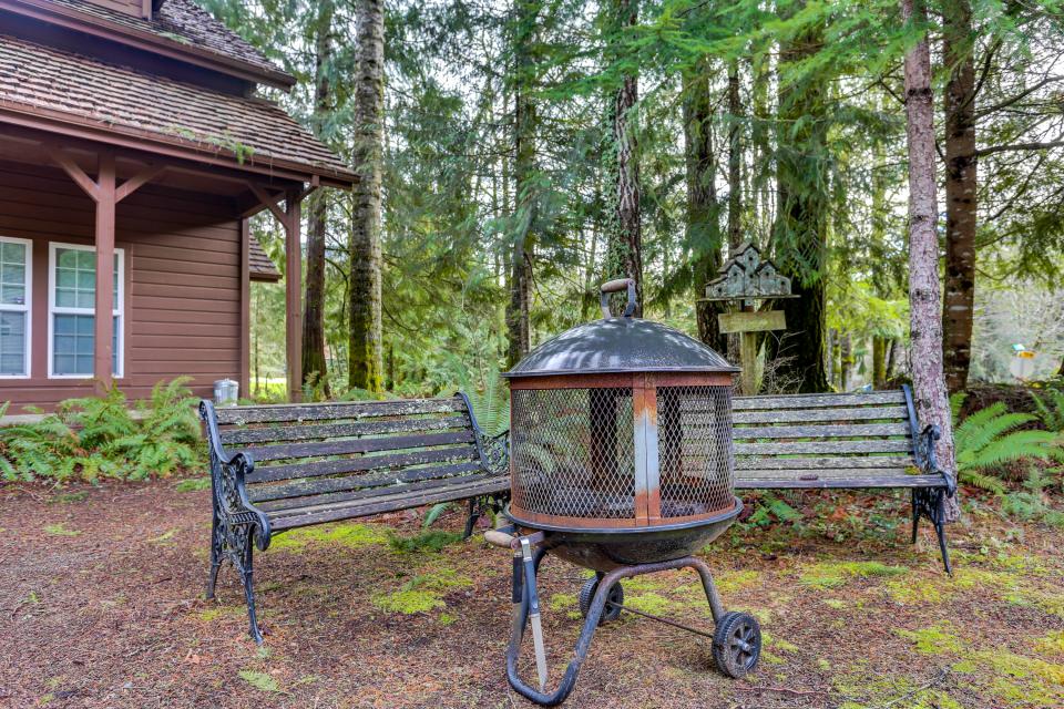 The Lodge at Welches 6 BD Vacation Rental in Welches, OR Vacasa