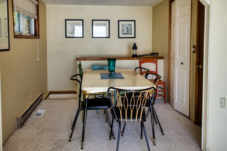 Pearl Ocean Front Beach House 3 BD Vacation Rental in Netarts, OR