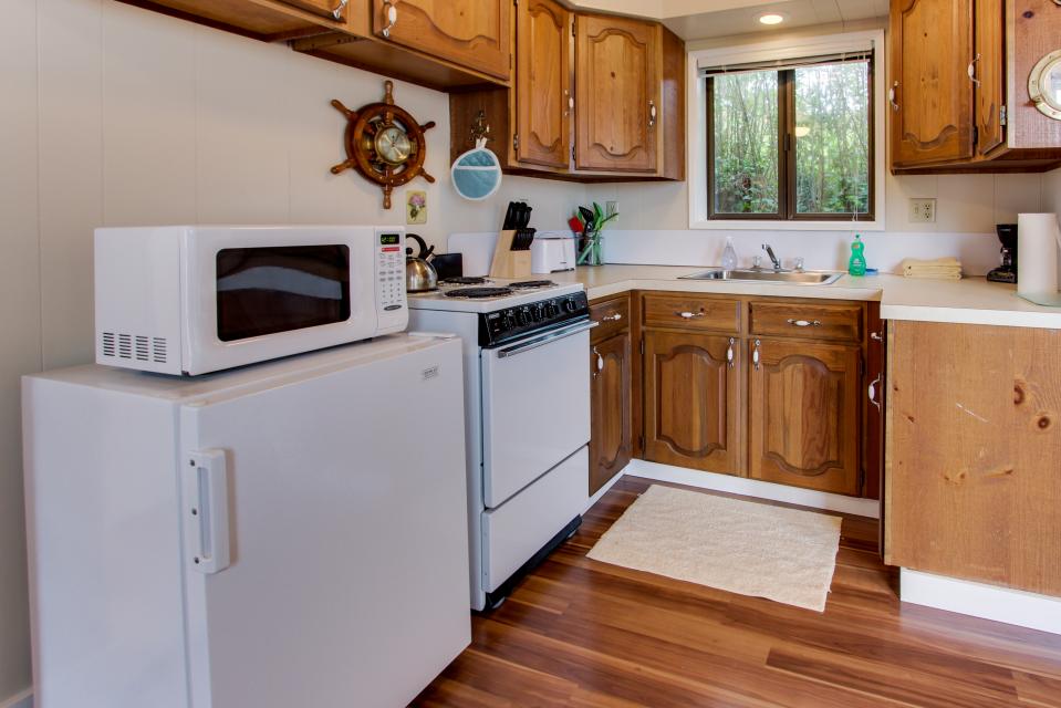 The Strand Oceanview Studio 1 BD Vacation Rental in Rockaway Beach