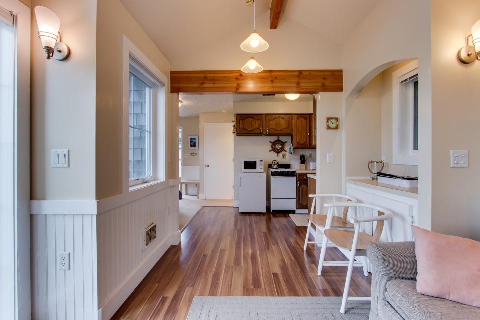 The Strand Oceanview Studio 1 BD Vacation Rental in Rockaway Beach