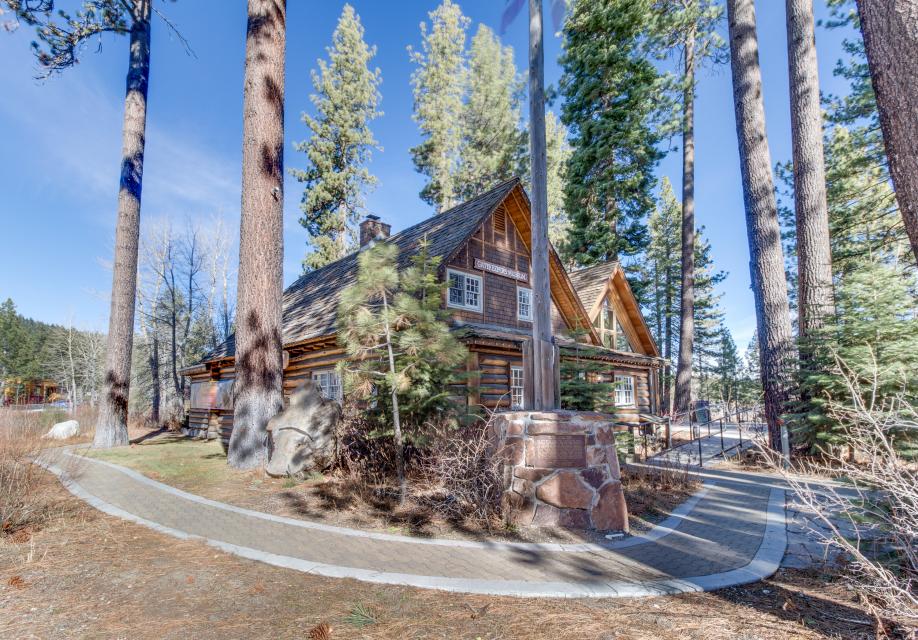 Tahoe Pines Cabin 3 BD Vacation Rental in Homewood, CA Vacasa