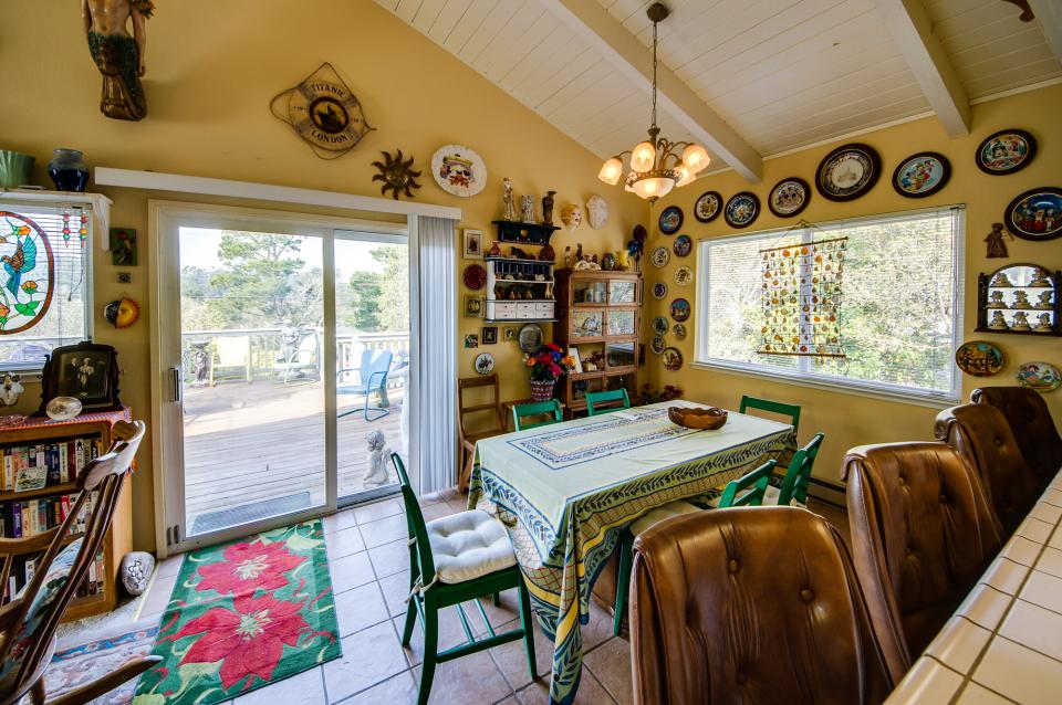 Disney Beach House 4 BD Vacation Rental in Aptos, CA Vacasa