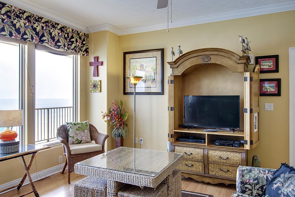 Barefoot Luxury Penthouse 2 BD Vacation Rental in Panama City Beach