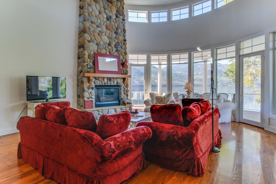 Wapato Point North Beach 4 BD Vacation Rental in Manson, WA Vacasa