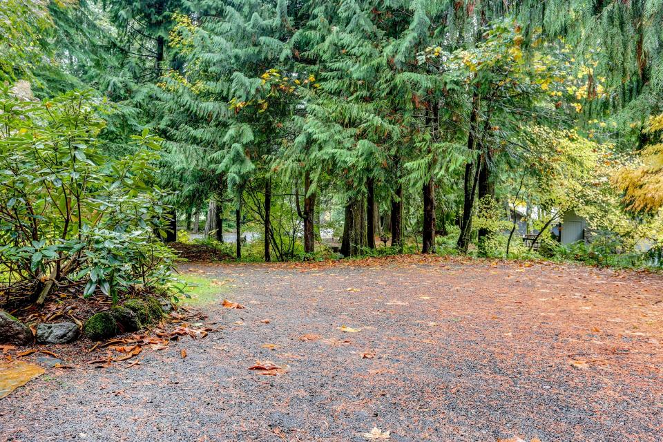 Foxglove Falls 3 BD Vacation Rental in Welches, OR Vacasa