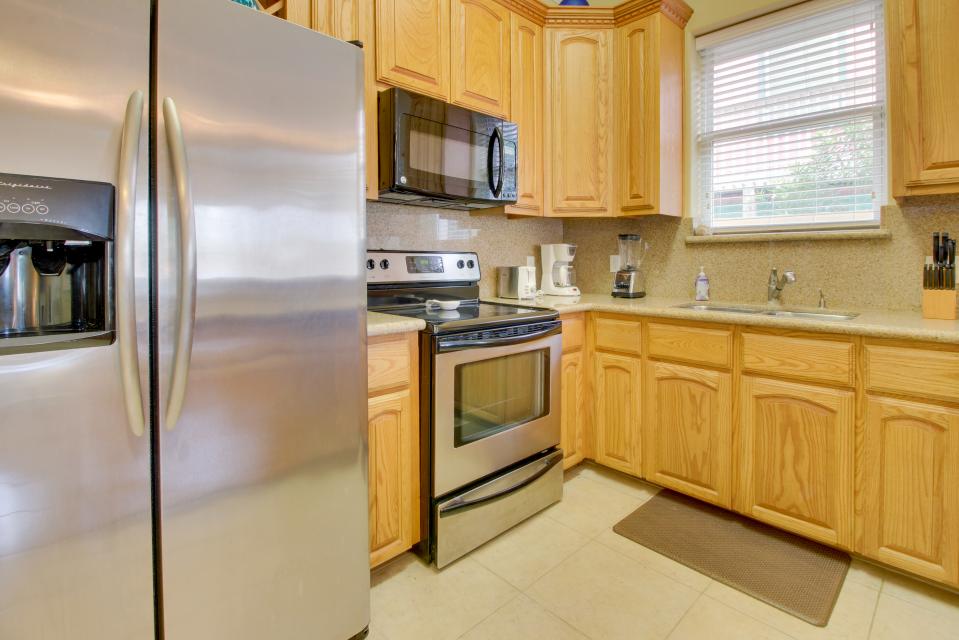 Soleil Condominiums Redfin Rendezvous (6) 2 BD Vacation Rental in