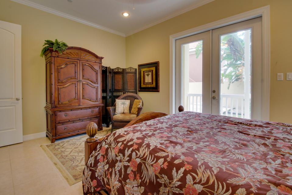 Soleil Condominiums Redfin Rendezvous (6) 2 BD Vacation Rental in