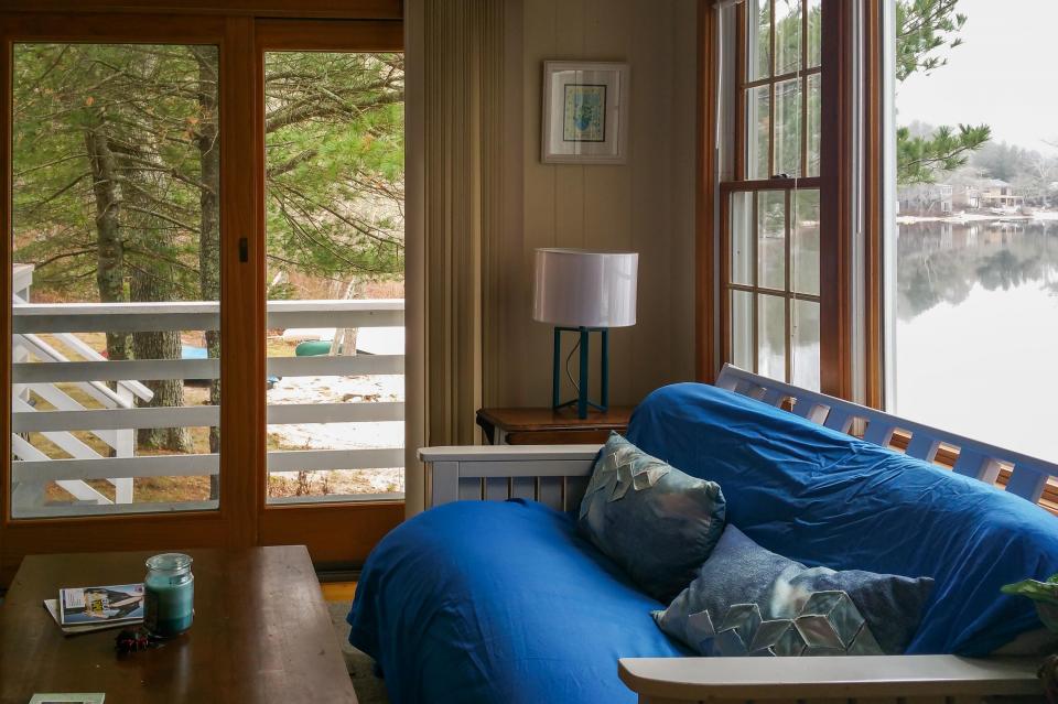 Camp Out Cottage on White Island Pond 3 BD Vacation Rental in Wareham