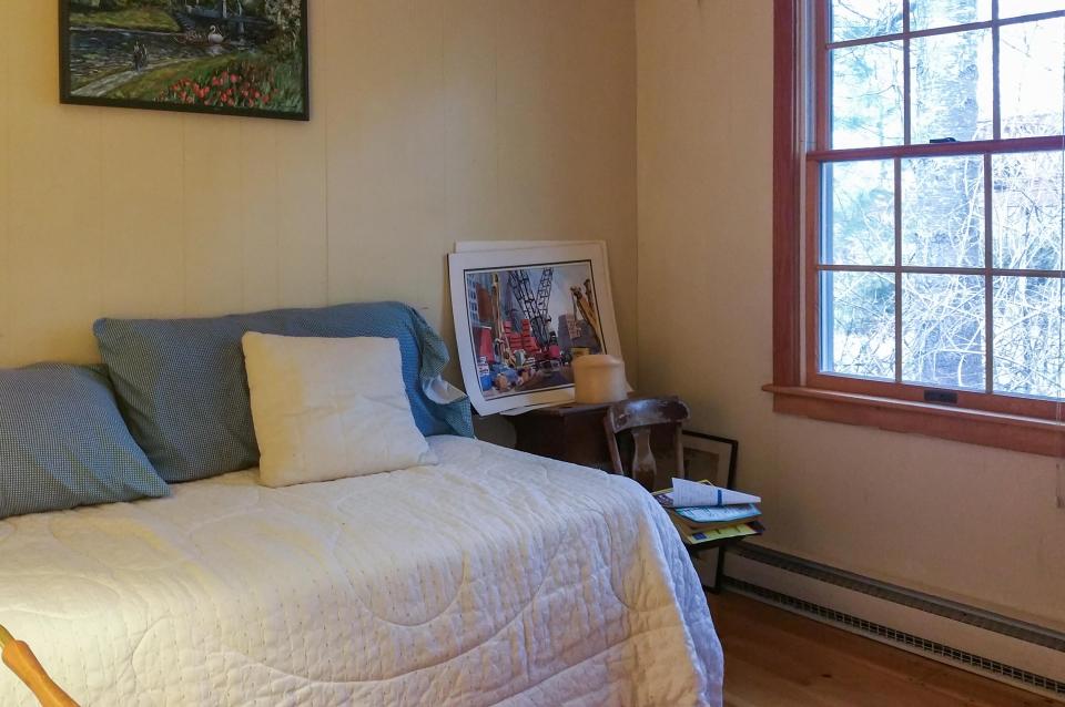 Camp Out Cottage on White Island Pond 3 BD Vacation Rental in Wareham