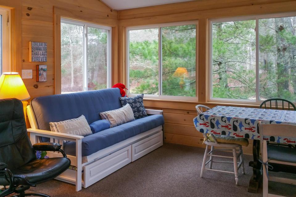 Camp Out Cottage on White Island Pond 3 BD Vacation Rental in Wareham