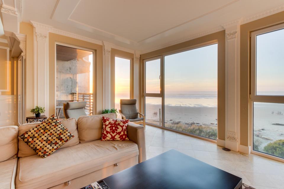 The Modern Oceanfront View Condo 203 2 BD Vacation Rental in