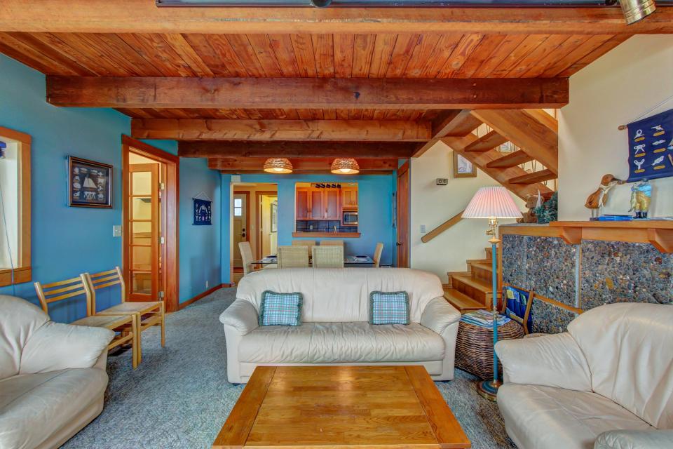 Bandon Cliff House 4 BD Vacation Rental in Bandon, OR Vacasa