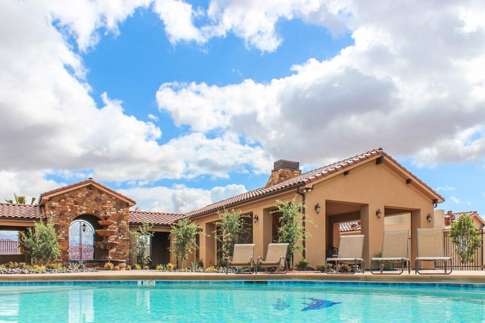 Private Pool Retreat Paradise Village 17 6 BD Vacation Rental in