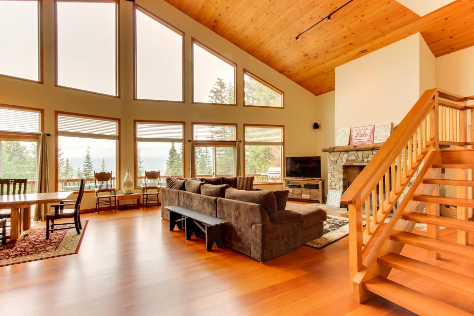 Flying Eagles 2 BD Vacation Rental in Sagle, ID Vacasa