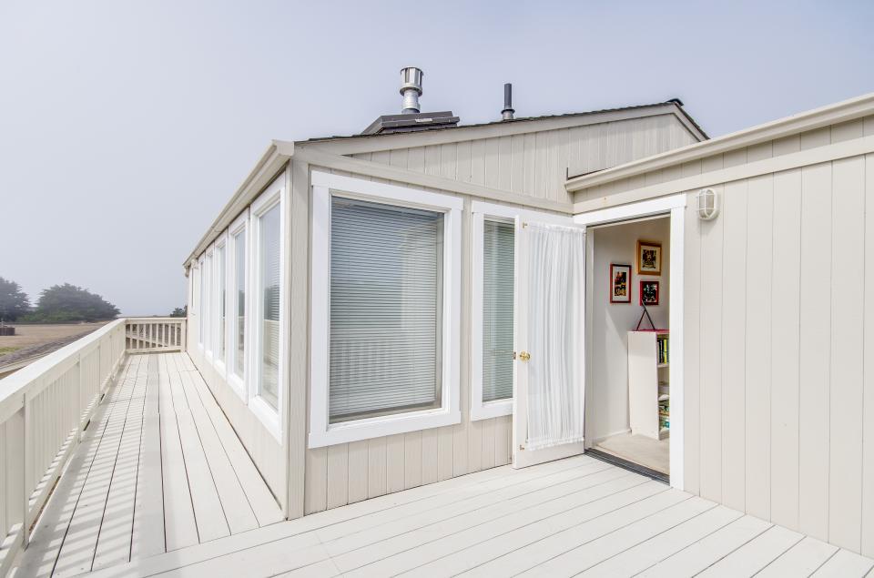 Beach House 2 BD Vacation Rental in Mendocino, CA Vacasa