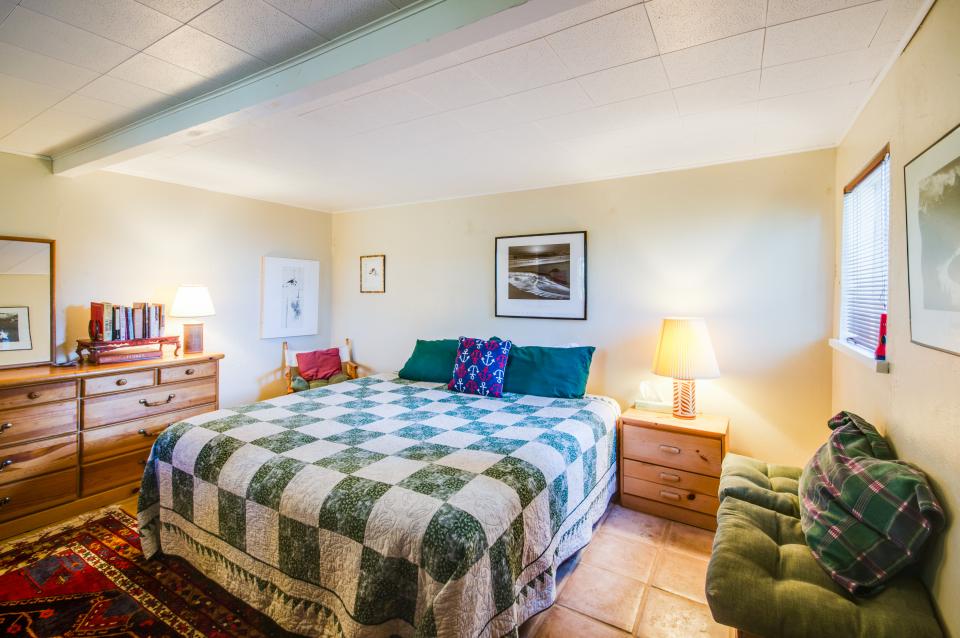 Safe At Anchor 2 BD Vacation Rental in Elk, CA Vacasa