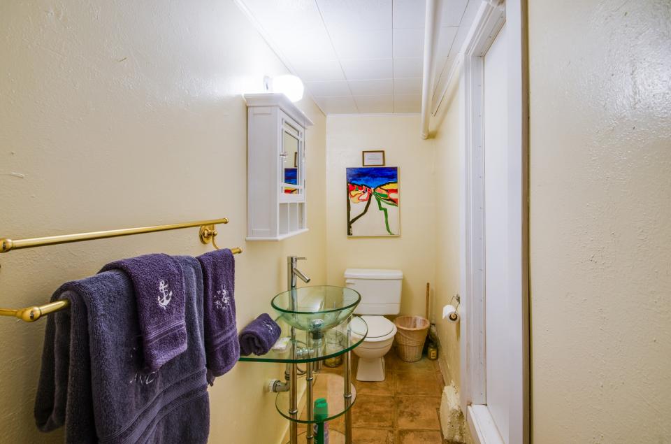 Safe At Anchor 2 BD Vacation Rental in Elk, CA Vacasa