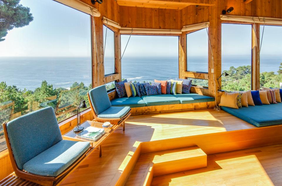 The Crows Nest 3 BD Vacation Rental in Sea Ranch, CA Vacasa