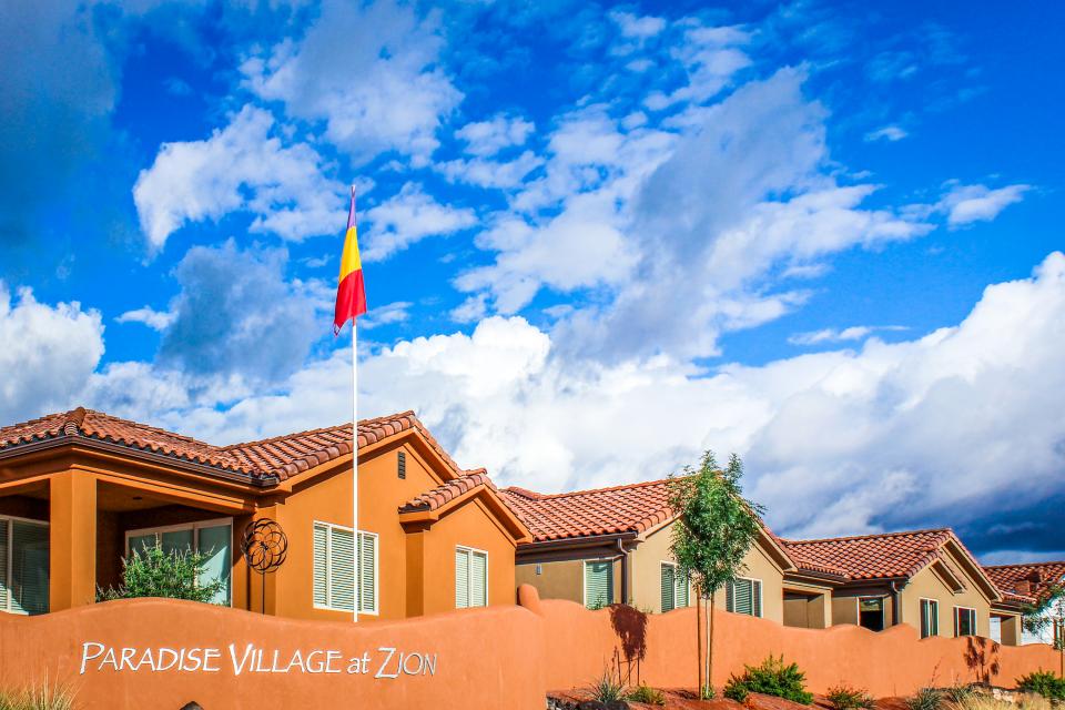 Casa Clara Paradise Village 16 6 BD Vacation Rental in Santa Clara, UT Vacasa