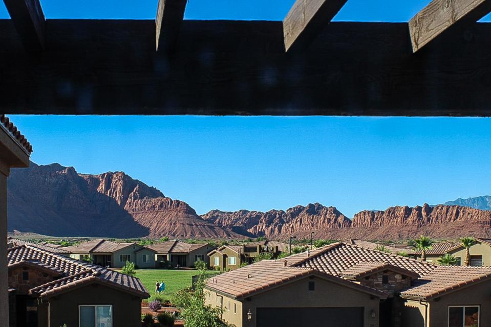 Corporate Retreat B Paradise Village 63 7 BD Vacation Rental in