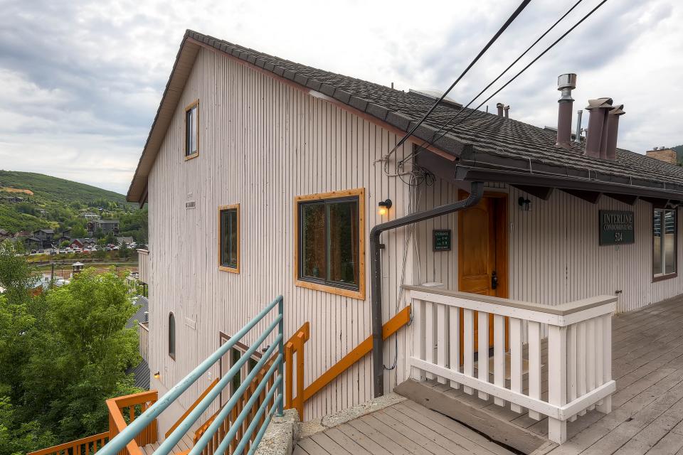 Woodside 1 BD Vacation Rental in Park City, UT Vacasa