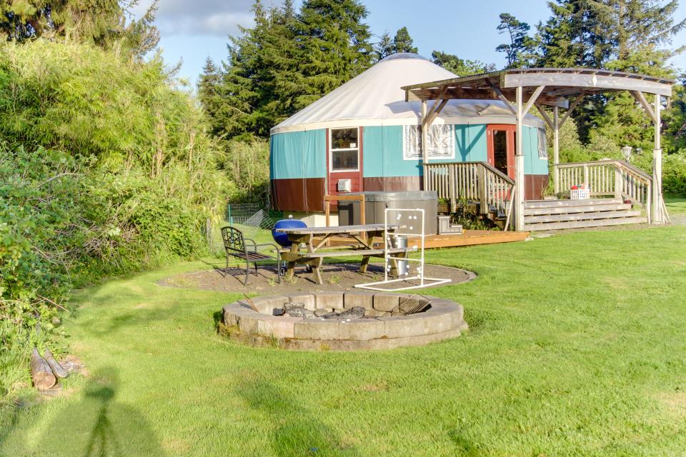 Yurt on the Bay 1 BD Vacation Rental in Bay City, OR Vacasa