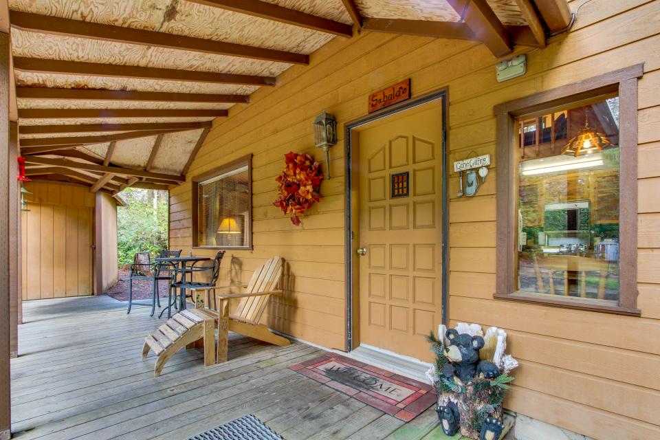 Sabala Cabin 1 BD Vacation Rental in Bandon, OR Vacasa