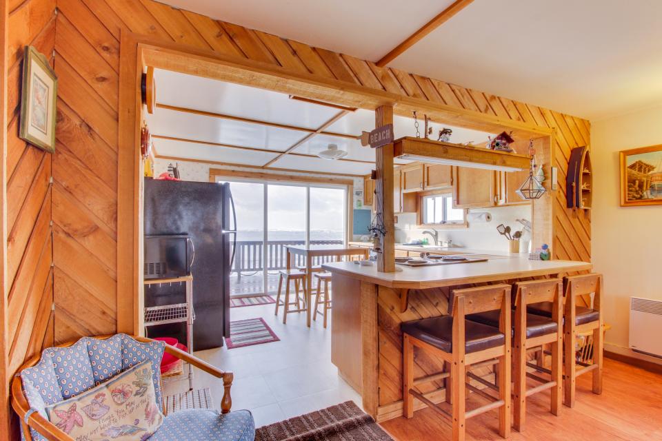 Happy Camp Beachfront Cabin 2 BD Vacation Rental in Netarts, OR Vacasa