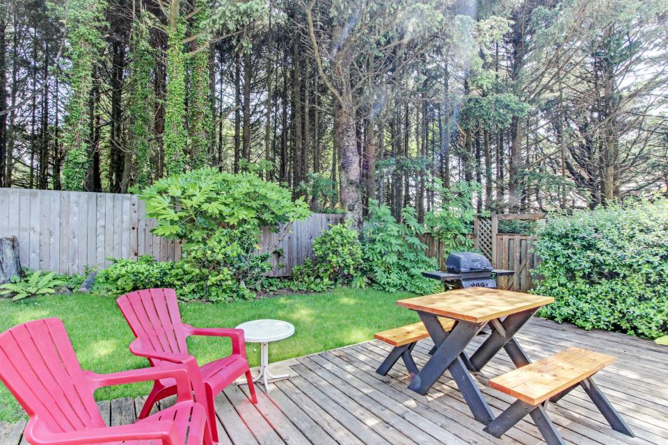 Alki' House 3 BD Vacation Rental in Arch Cape, OR Vacasa