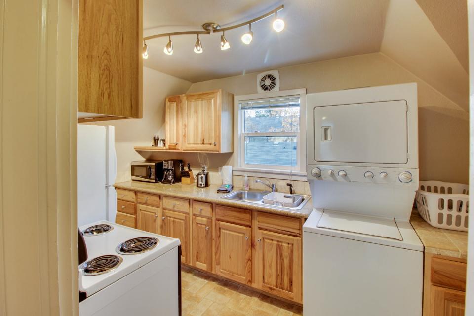 Hyde Park Mainstay & Delight 3 BD Vacation Rental in Boise, ID Vacasa