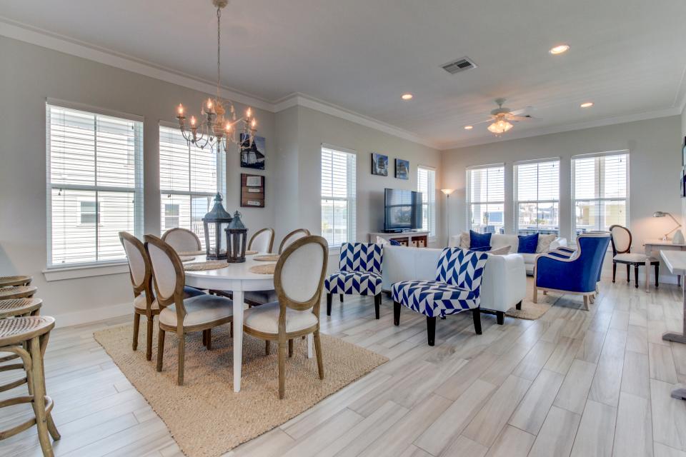 Seaside Haven 3 BD Vacation Rental in Galveston, TX Vacasa