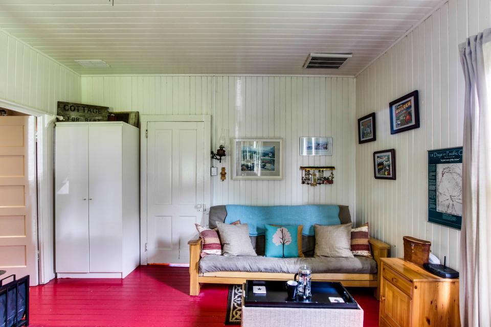 Historic Camp Hungry 2 BD Vacation Rental in Seaview, WA Vacasa