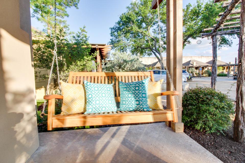Dog Friendly Bed And Breakfast Texas Hill Country Dog Friendly Bed And Breakfast Texas Hill Country