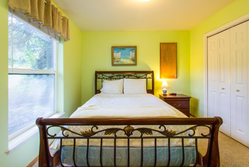 The Rockaway House 3 BD Vacation Rental in Rockaway Beach, OR Vacasa