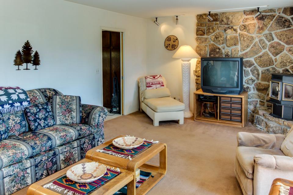 Durango Wilderness Retreat 3 BD Vacation Rental in Mancos, CO Vacasa