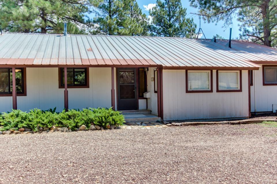 Durango Wilderness Retreat 3 BD Vacation Rental in Mancos, CO Vacasa