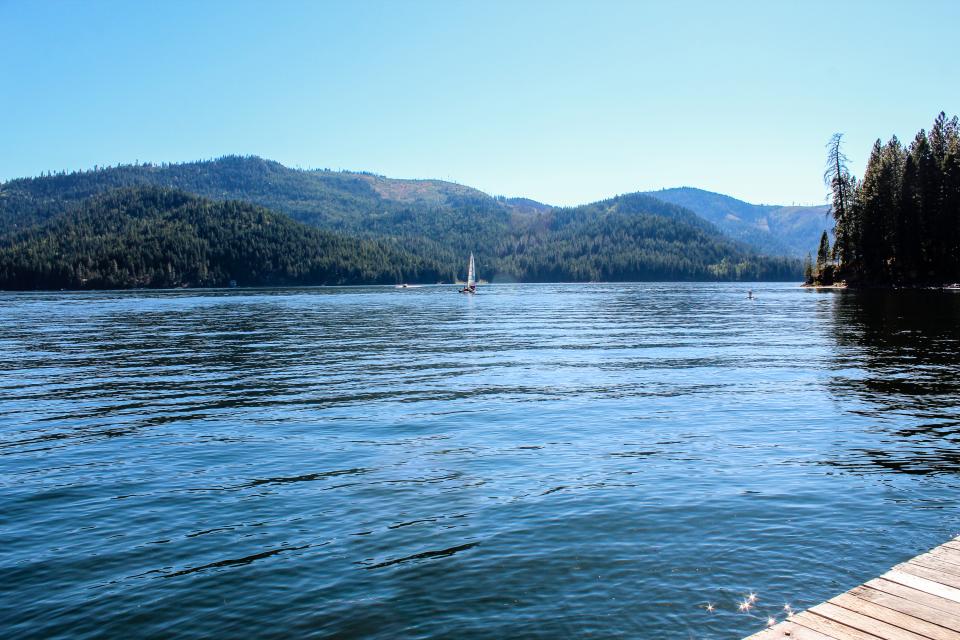 Spirit Lake 4 BD Vacation Rental in Spirit Lake, ID Vacasa