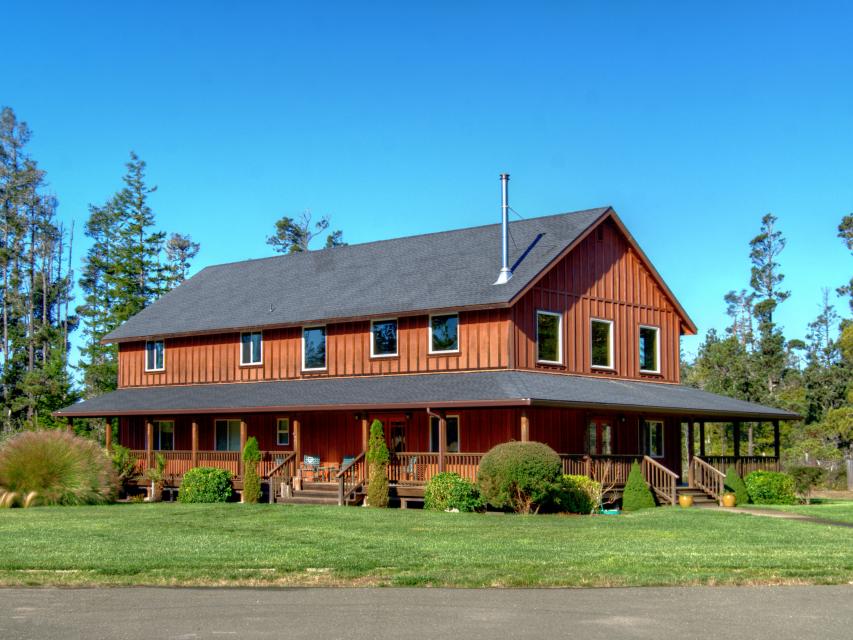 Sundance 4 BD Vacation Rental in Mendocino, CA Vacasa