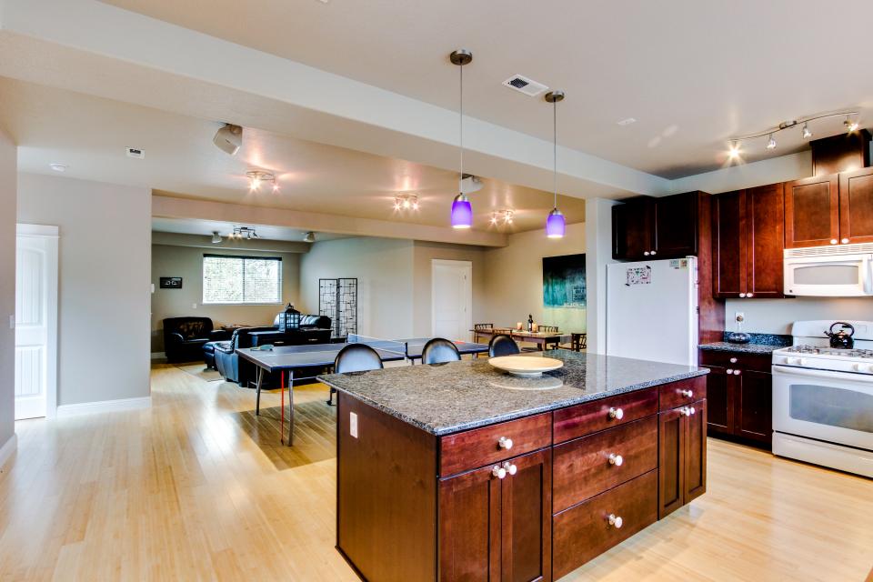 Wades Powerhouse 3 BD Vacation Rental in Seaside, OR Vacasa