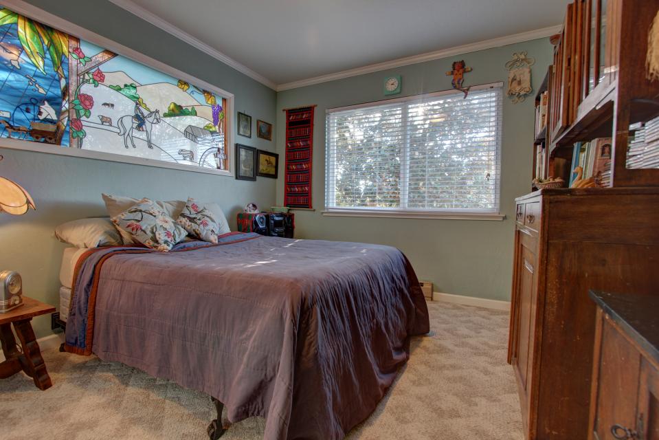 Disney Beach House 4 BD Vacation Rental in Aptos, CA Vacasa