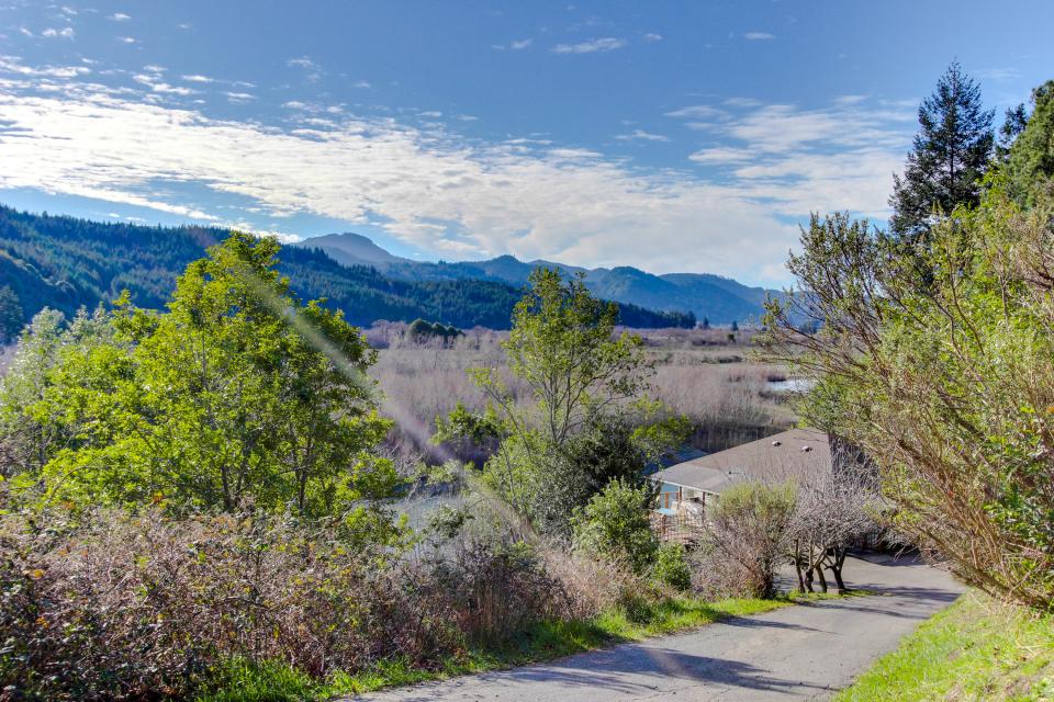 Burke House 4 BD Vacation Rental in Gold Beach, OR Vacasa
