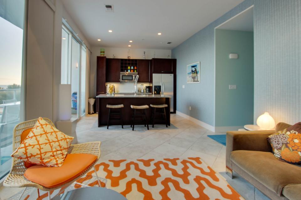 Diamond on the Beach 3 BD Vacation Rental in Galveston, TX Vacasa